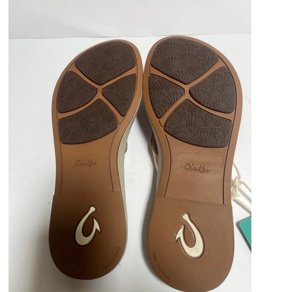 Olukai Women's "Nohie" Bubbly Tan Leather Flip Flop Sandals Size 7 NWT - Picture 3 of 7